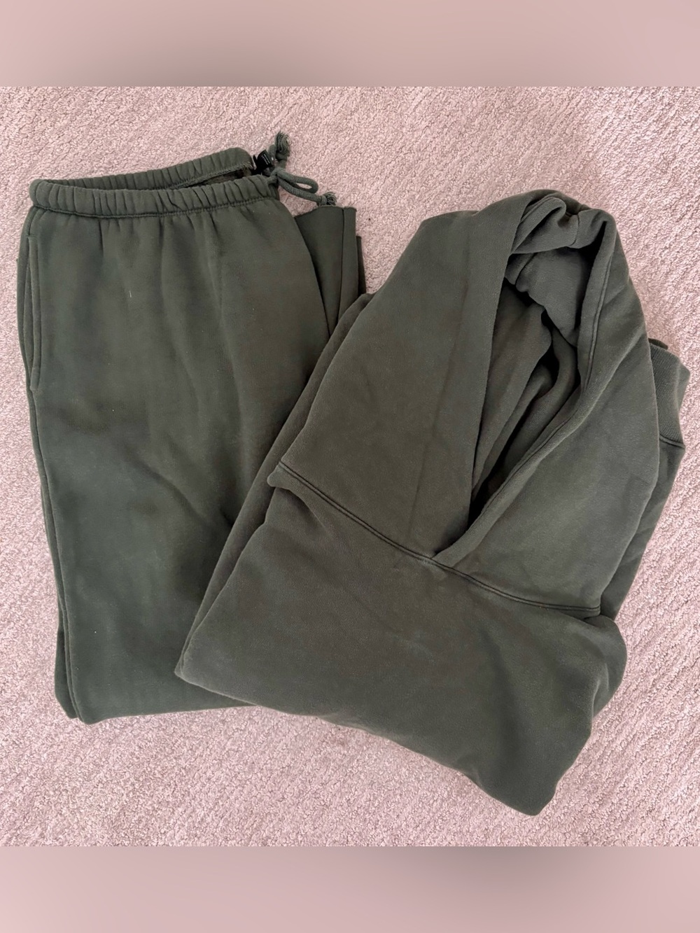 Hoodie & Pants Sweat Set
